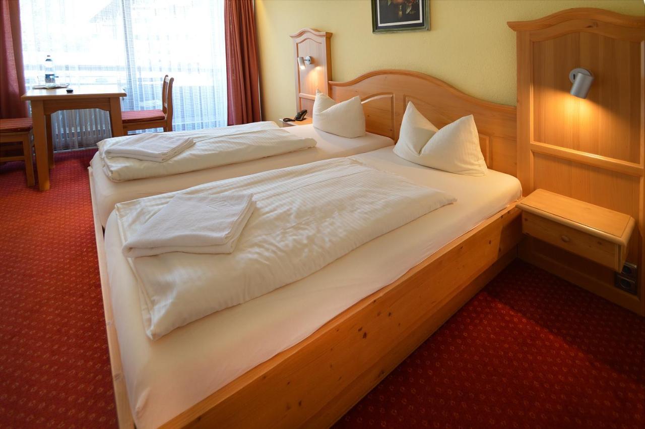 קיפרספלדן Gasthof Hotel Zur Post מראה חיצוני תמונה